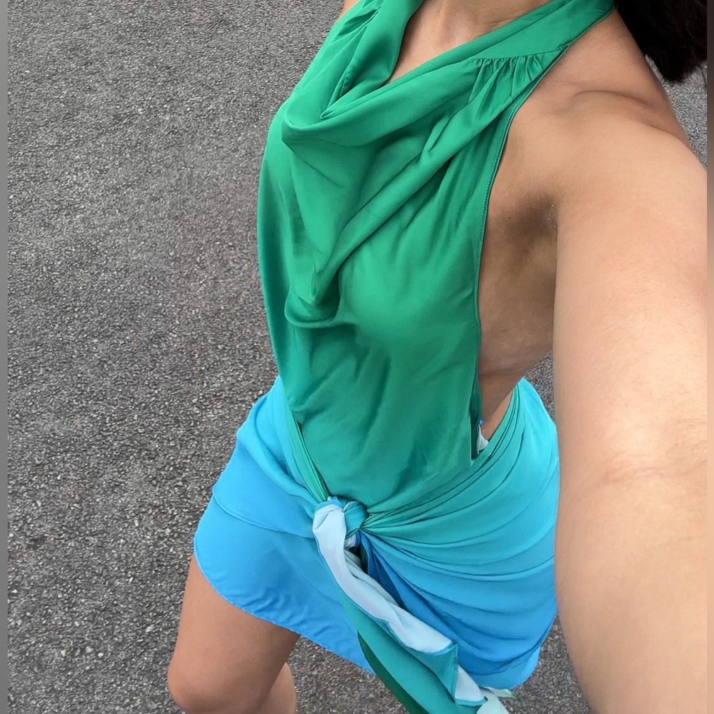 Short dress